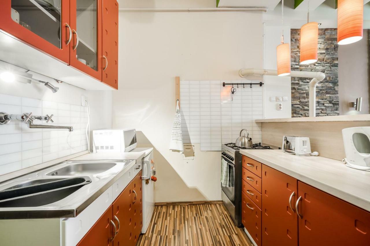 Apartment Bpr Leafy Oasis